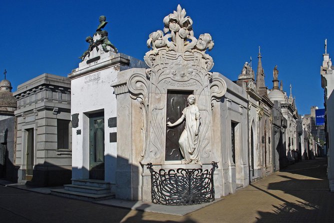 Best of Buenos Aires Private Walking Tour - Edificio Kavanagh: why Buenos Aires went vertical in 14 months