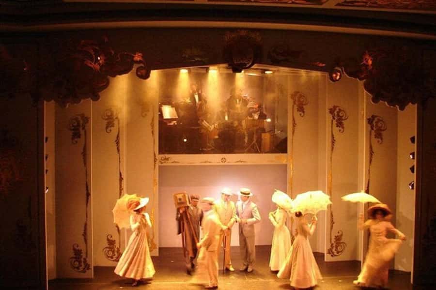 Buenos Aires: Cafe Los Angelitos Tango Show, Optional Dinner - Who should book this tango night, and who should skip it