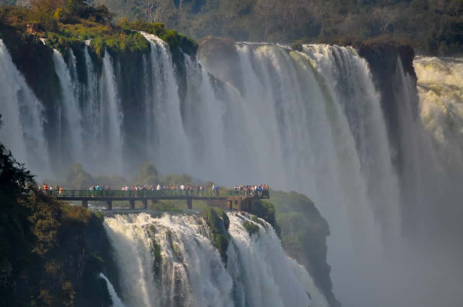 Buenos Aires: Iguazú Falls with Boat Ride & Optional Flight - Lunch, timing, and how this day stays on track