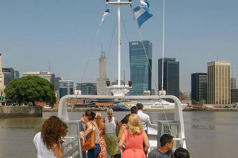 Buenos Aires: Navigation from Pto. Madero to La Boca - Price and value: what you get for around $18