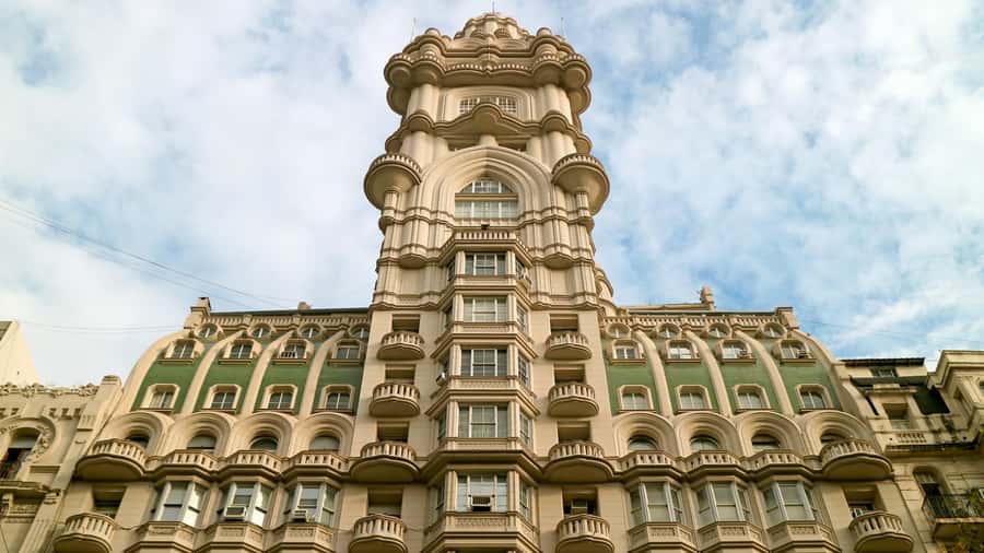 Buenos Aires: Palacio Barolo Entry Ticket and Guided Tour - Art Nouveau meets Art Deco: the interior wow factor