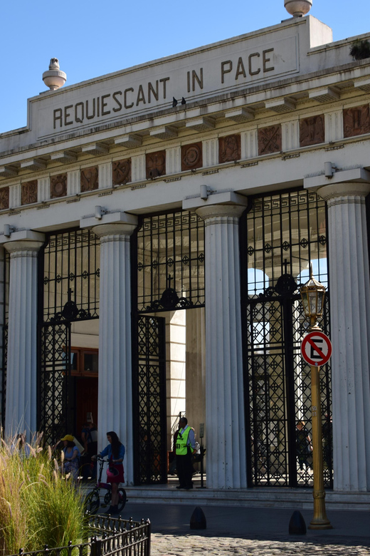 Buenos Aires: Private City Tour by Car with Hotel or Pickup - Recoleta: cemetery tickets and the elegant mansion vibe