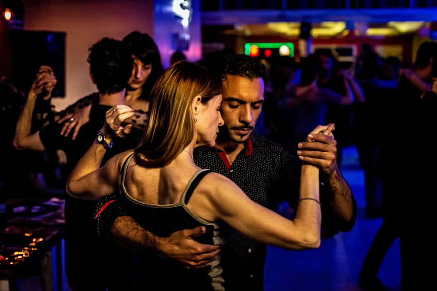Buenos Aires: Private Tango Lesson - Why a private tango lesson is the smarter BA souvenir