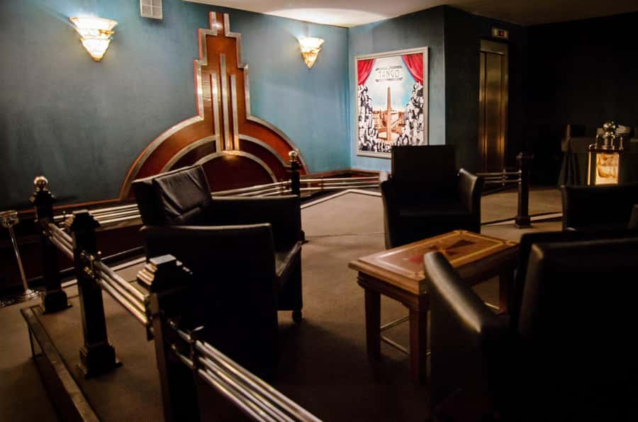 Buenos Aires: Tango Porteño Show Ticket with Dinner Option - Unlimited Drinks and the 18-Plus Reality Check