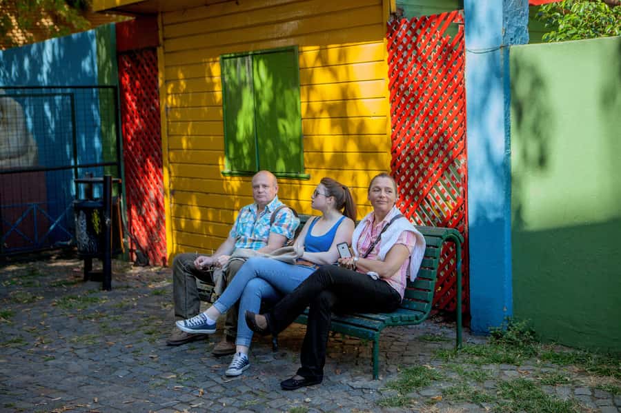 Classic City Tour of Buenos Aires: Neighborhoods and Emblems - Recoleta and Retiro: elegant streets and the city’s polished face