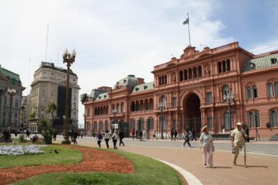 Custom Buenos Aires City Tour - Floralis Generica and El Rosedal Garden: City Icons With a Calm Beat