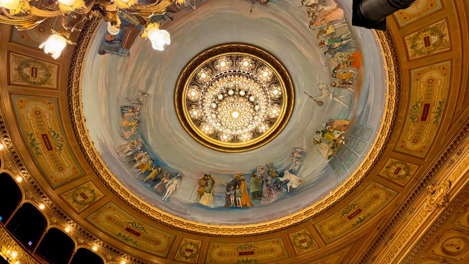 Experience Teatro Colon : Secure your Tour today!!! - Working theater reality: what access you can and can’t count on