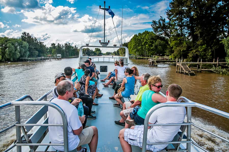 From Buenos Aires: Classic Tigre Delta Tour - Victorica Avenue, the Waterfront Walk, and Tigre’s Calm Center