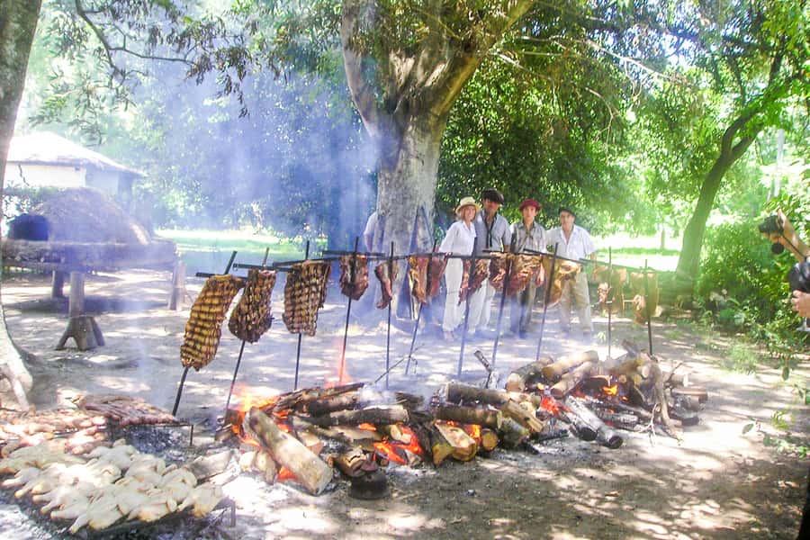 From Buenos Aires: Gaucho and Ranch Day Tour - The folklore show and dance: what you’ll remember later