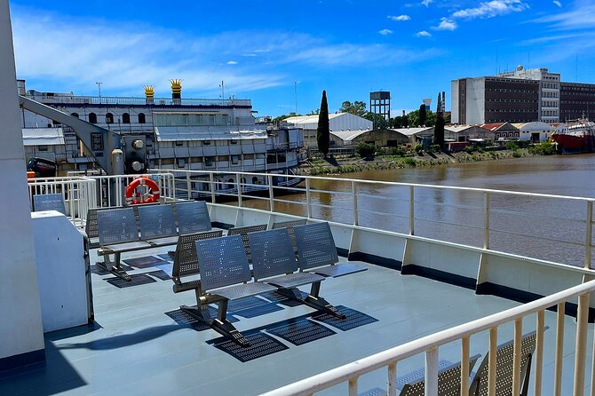 Premium Day Tour to Colonia del Sacramento - Lighthouse spotting: those red flashes over the Río de la Plata