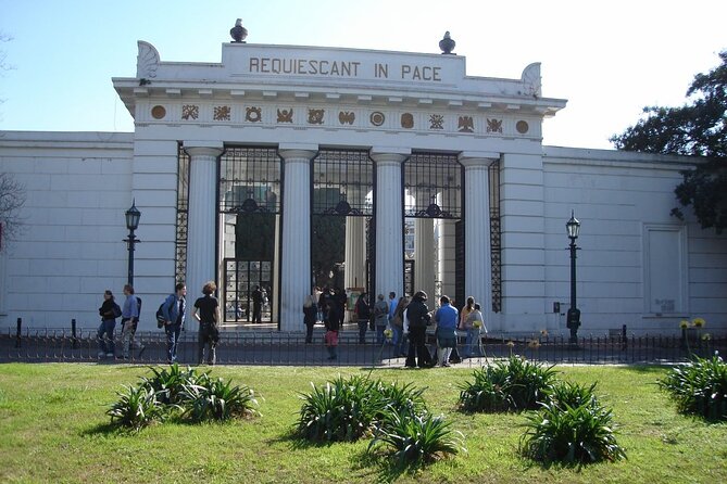 Private Airport Transfer in or out with english speaking driver. - Where You Start and End: Airport Meet vs Recoleta Cemetery