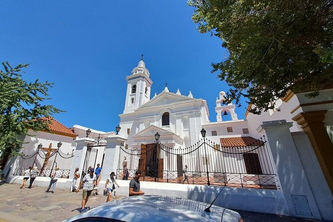 Private City Tour in Car of Buenos Aires with a Local Guide - Guide style: enthusiasm, humor, and practical food instincts