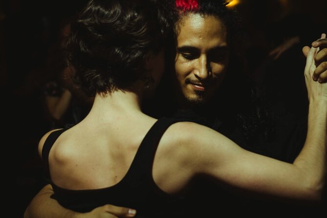 Private Underground Tango Immersion - 9:30pm in Buenos Aires: logistics that keep the night smooth