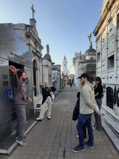 Recoleta Cemetery - Small Group Tour of History & Secrets - What This Tour Really Feels Like Inside Recoleta