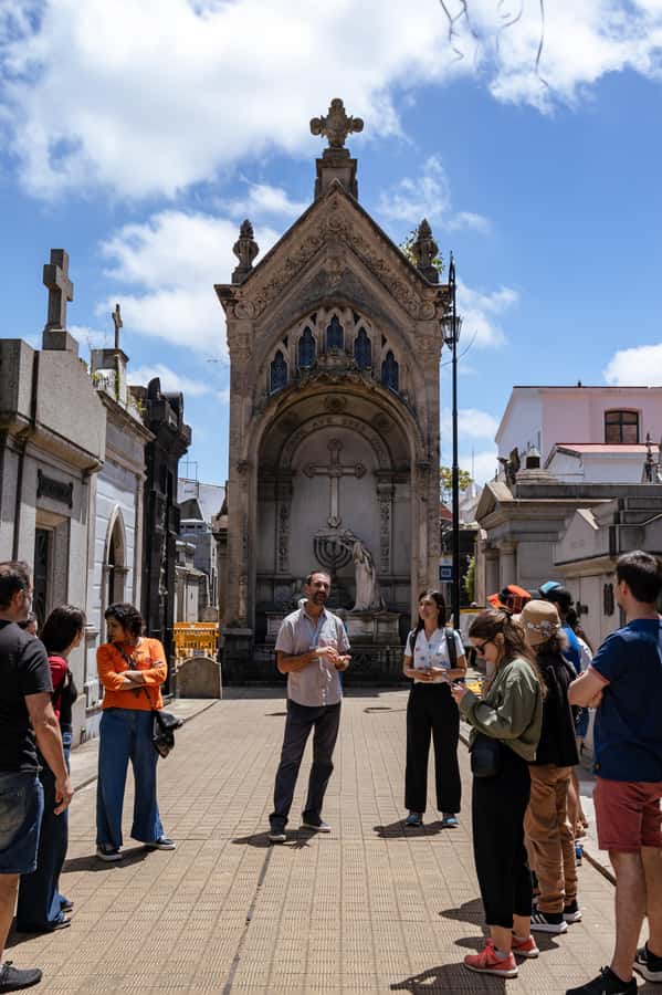 Recoleta Cemetery - Small Group Tour of History & Secrets - Who This Tour Fits Best