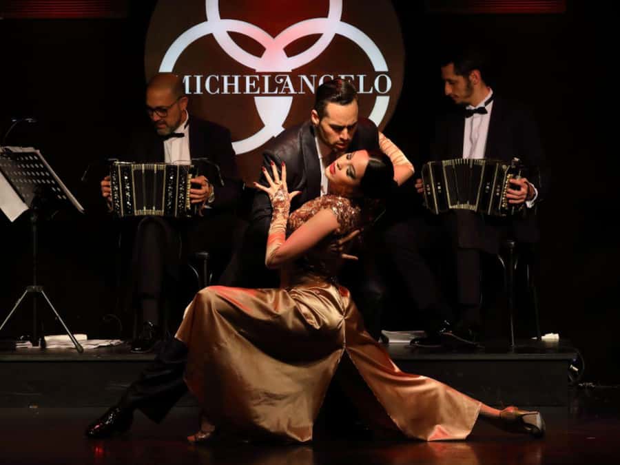 Tango Show at: MichelAngelo - MichelAngelo tango-and-folklore: why this evening works