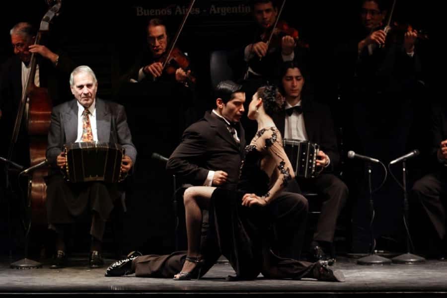 Tango show in La Ventana with optional Dinner - Should you book La Ventana tango in Buenos Aires?
