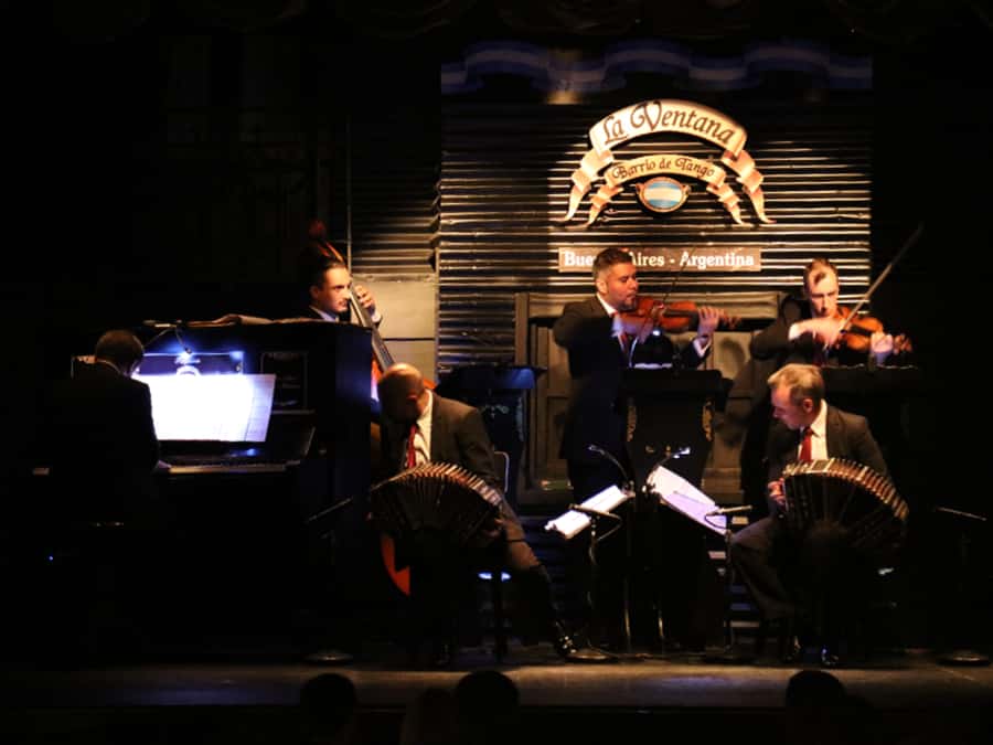 Tango show in La Ventana with optional Dinner - The optional dinner: where value meets a potential hiccup