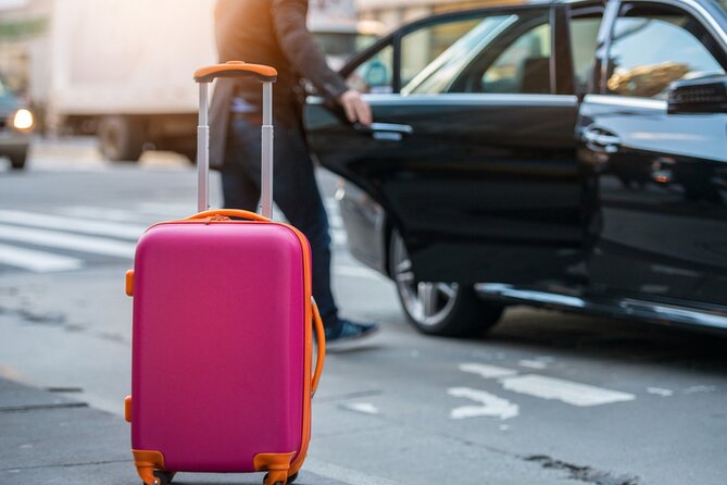 Transfer Buenos Aires Downtown Hotel to Domestic (AEP) or Cruise Terminal - Timing That Works: About 15–30 Minutes, 24/7